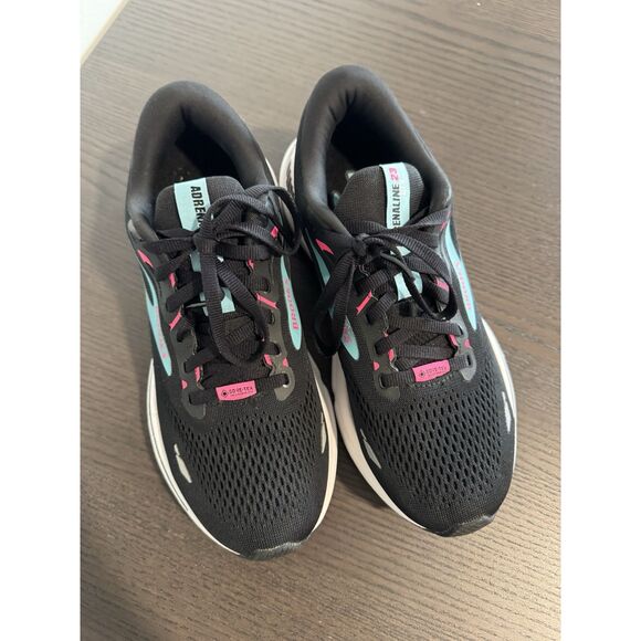 Brooks Women’s 9 Adrenaline GTS 23 GTX Waterproof Supportive Running Shoes - Picture 3 of 6